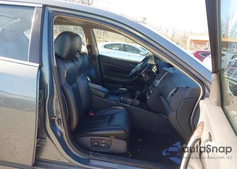 2010 Nissan Maxima 3.5 Sv from USA, damaged, VIN 1N4AA5AP2AC855217